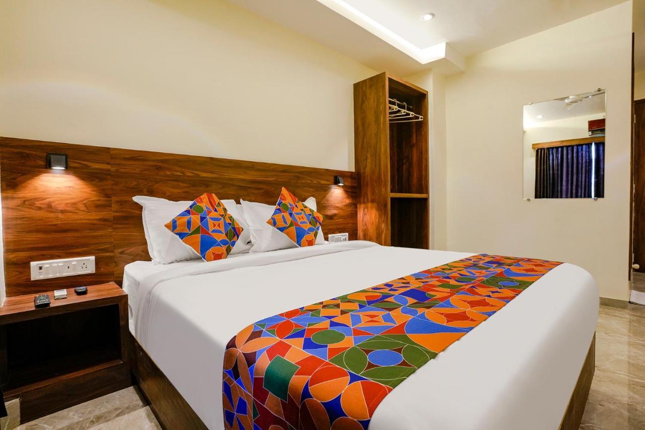 Fabhotel Antlers Mumbai Bagian luar foto