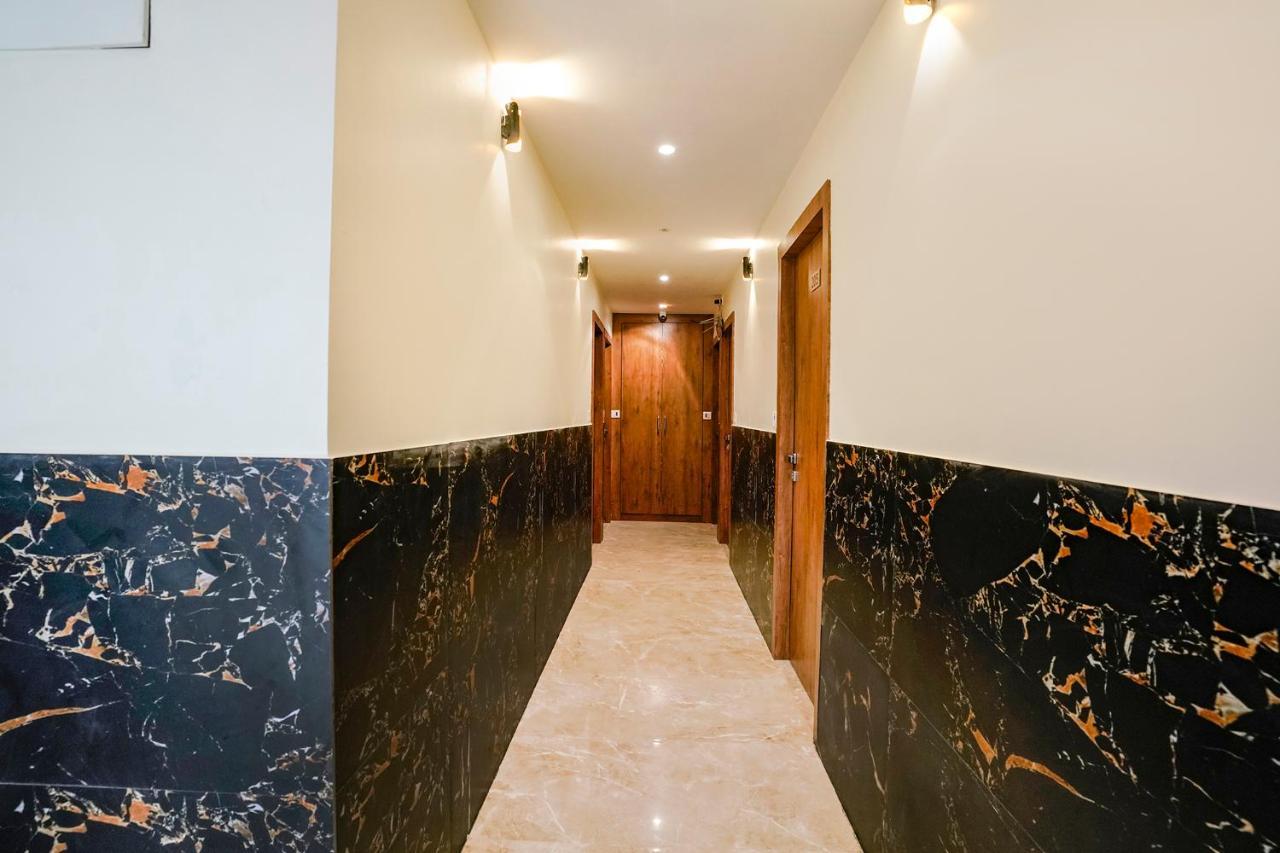 Fabhotel Antlers Mumbai Bagian luar foto